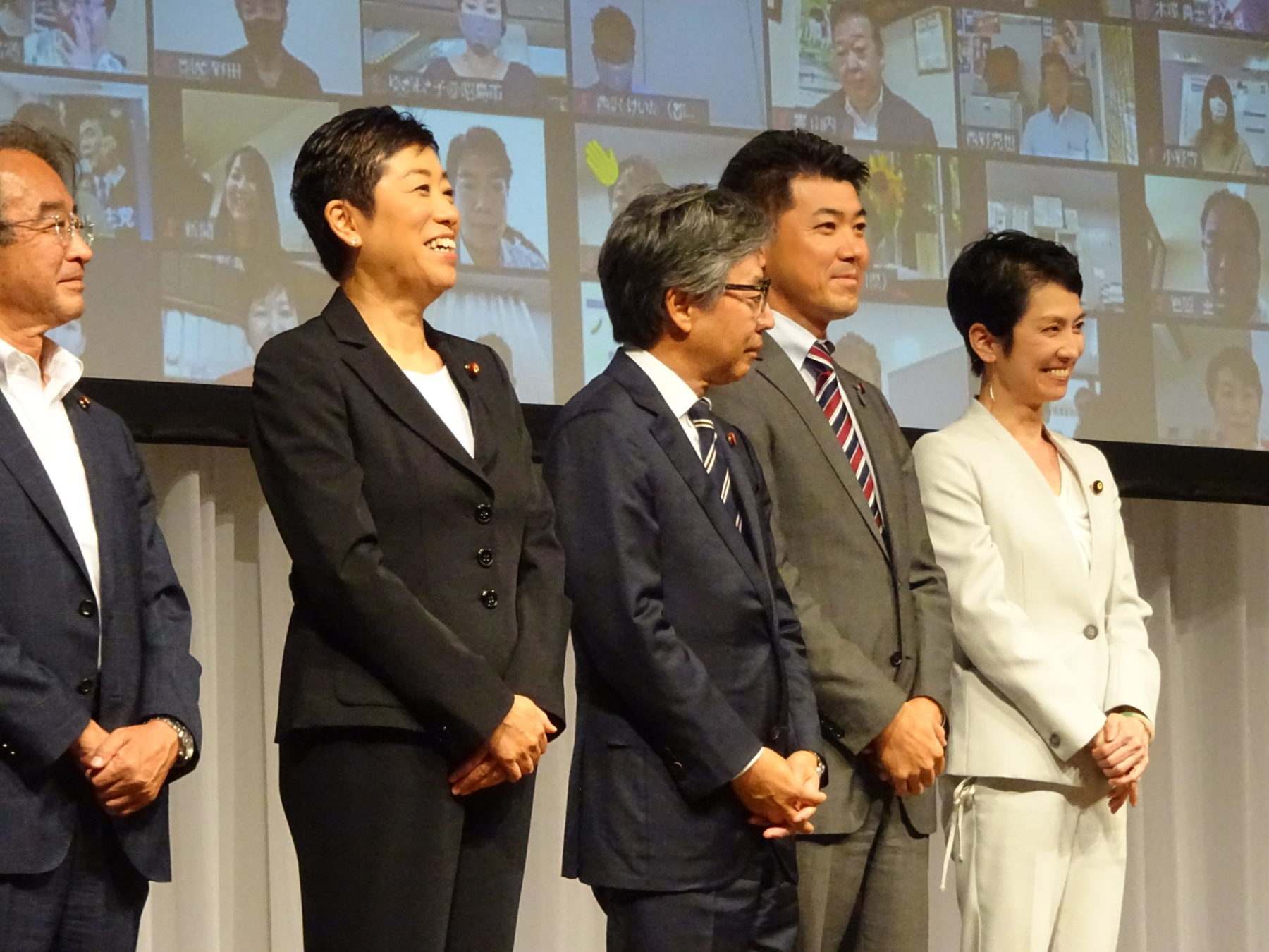 立憲民主党結党大会