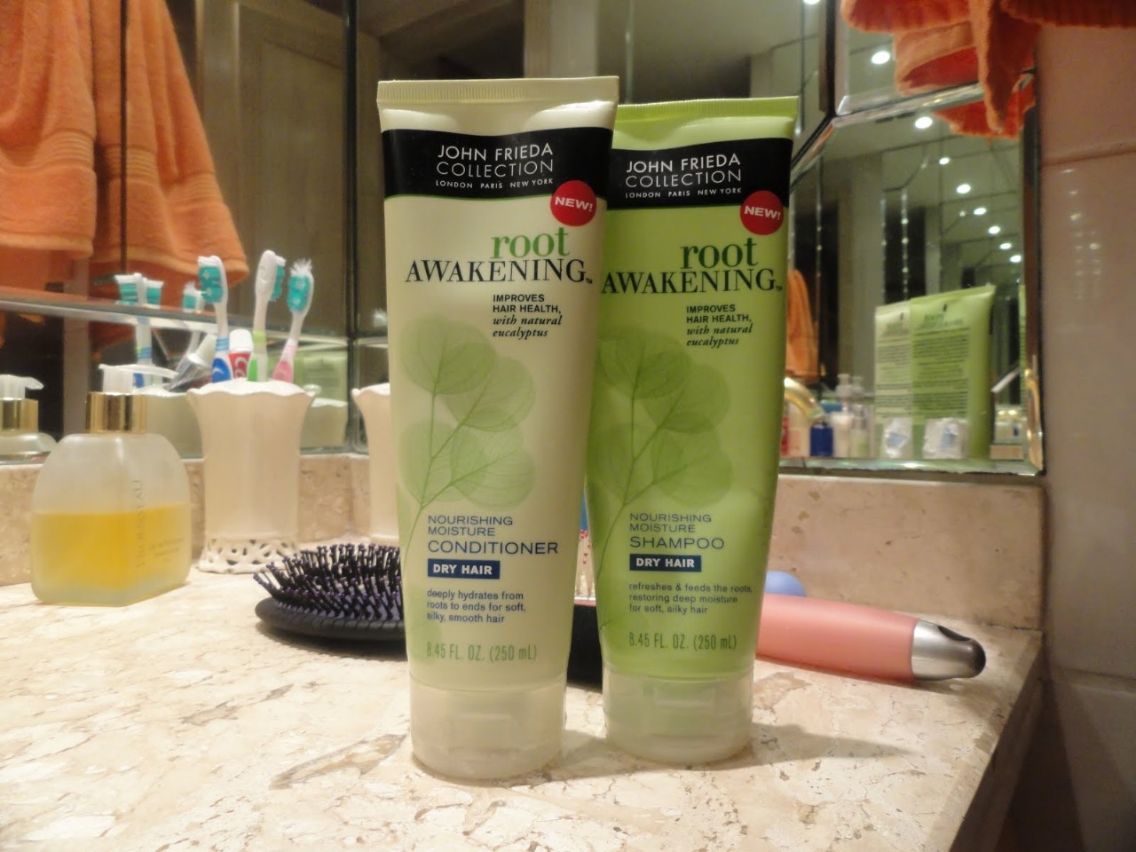 Shampoo e Condicionador John Frieda Root Awakening