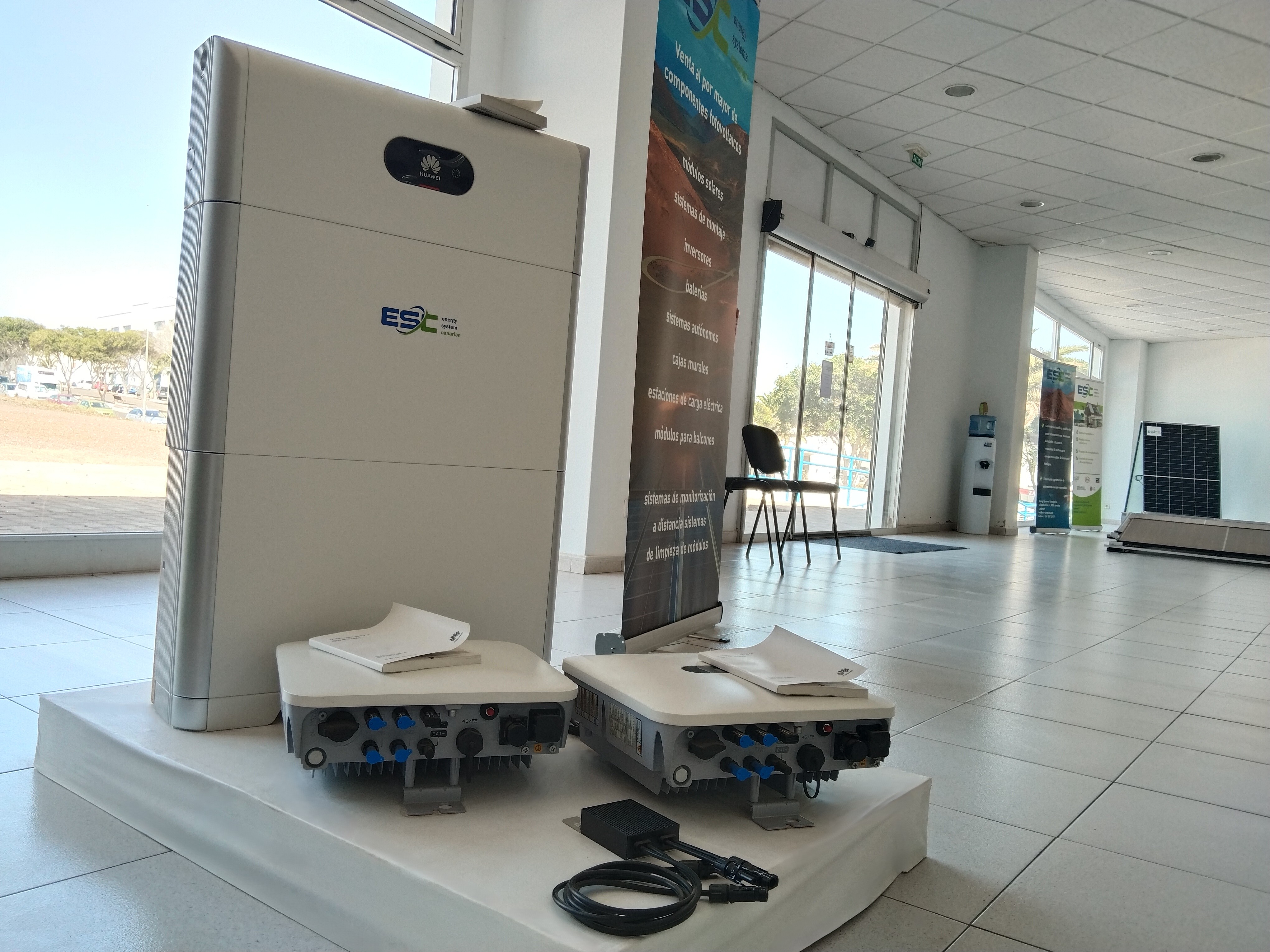 Inverters and energy storage system