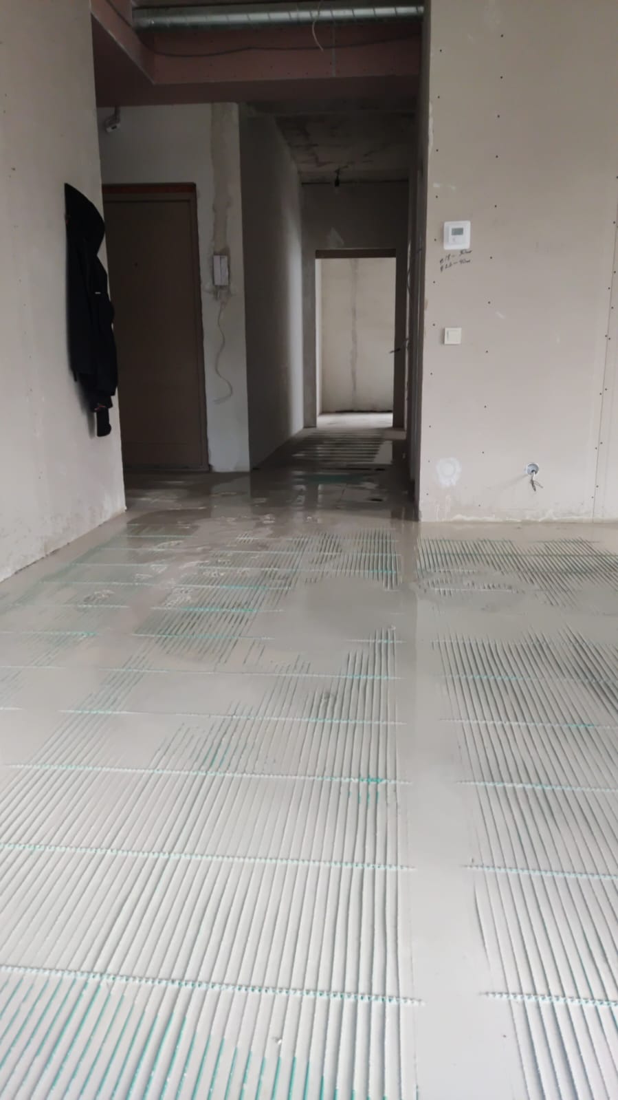 Underfloor installation