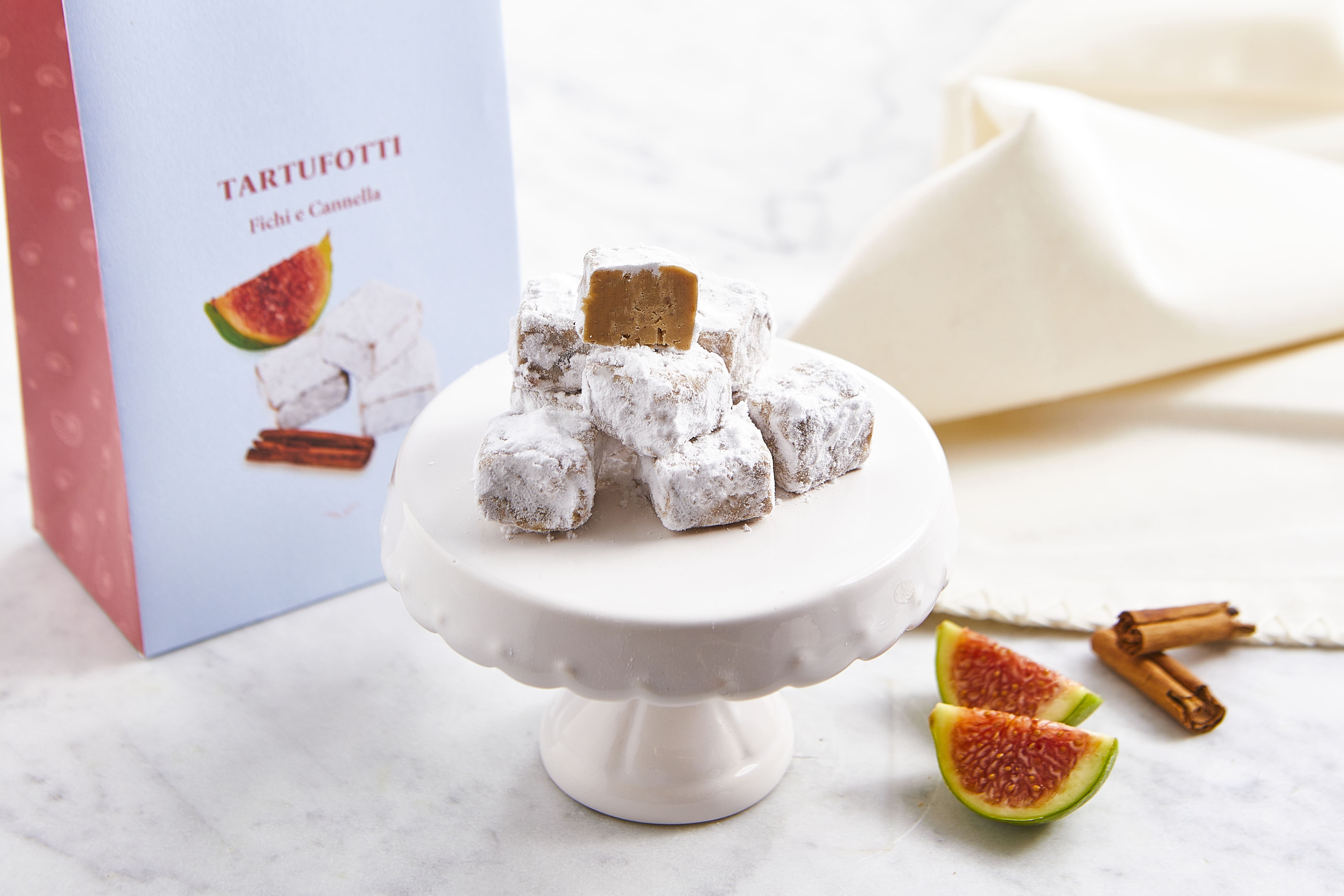 Sugar-Coated Fig and Cinnamon Truffles