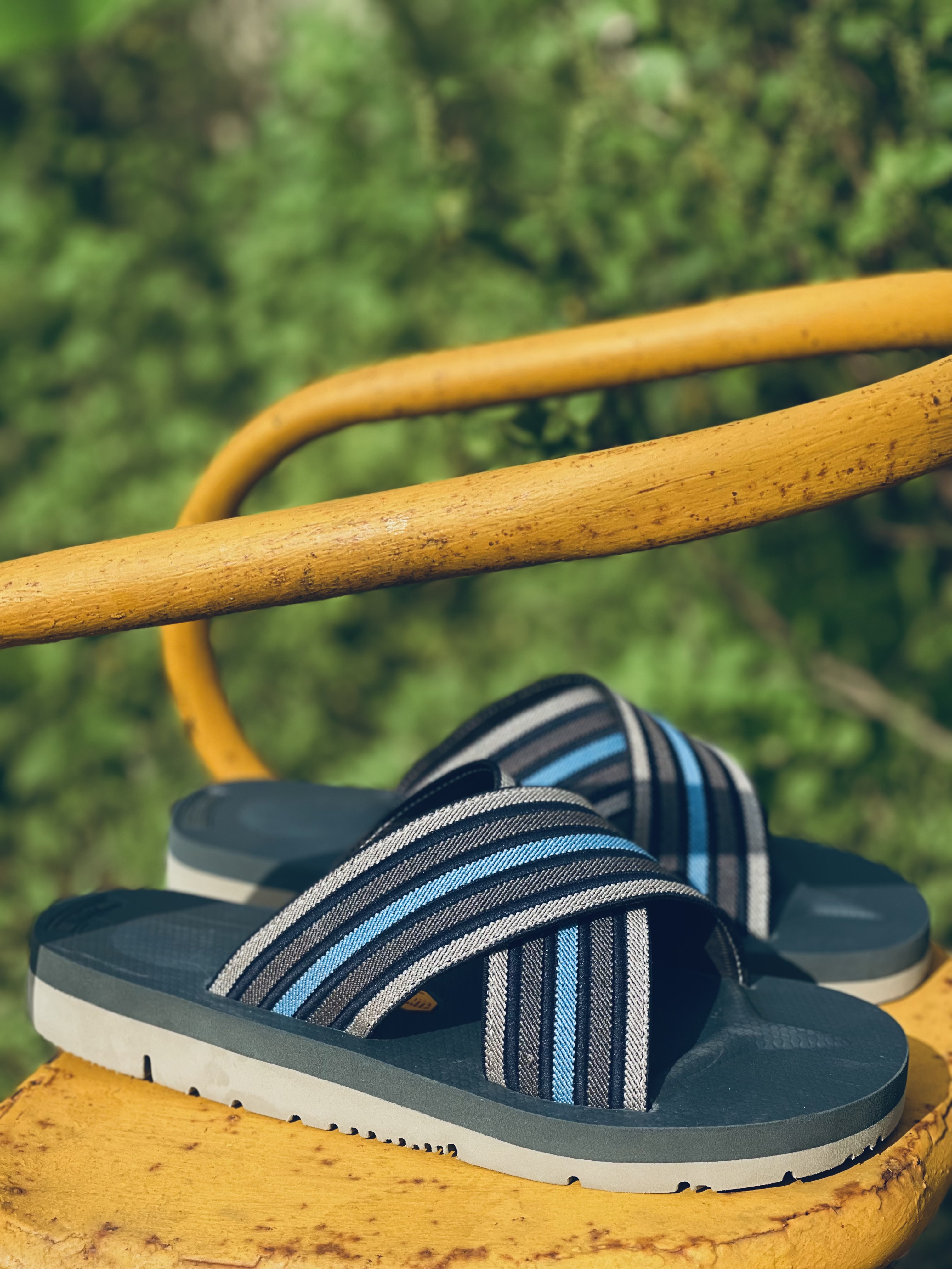 Washable crosser slide