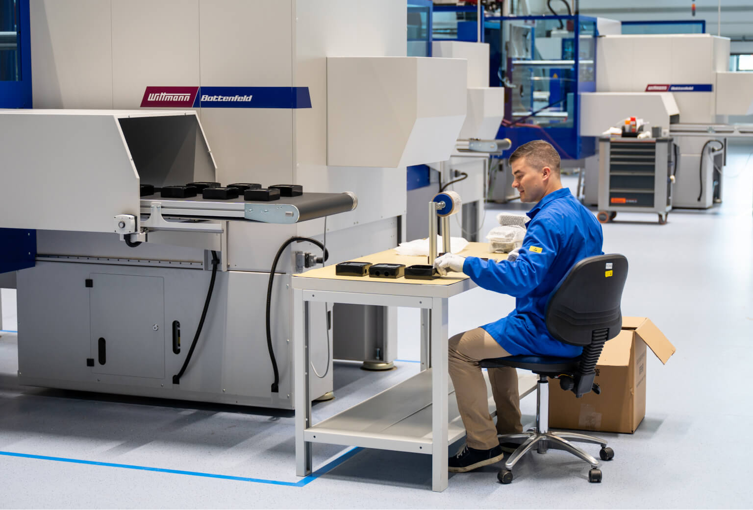 Plastic inhection moulding