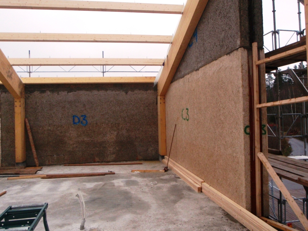 Wall element used in a CLT frame