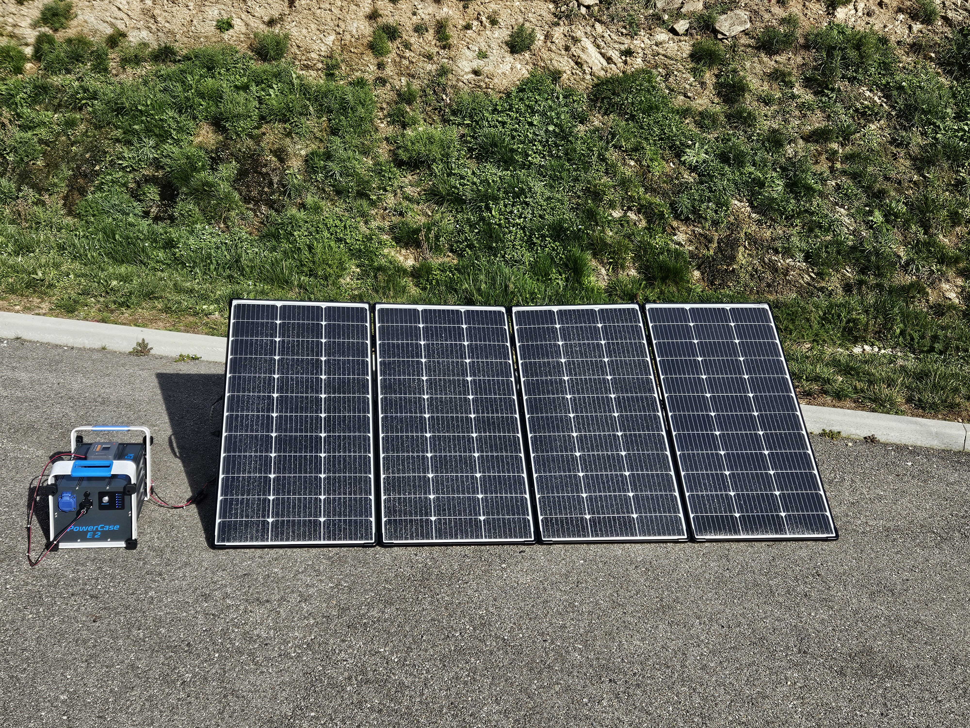 E2 + solar Panel