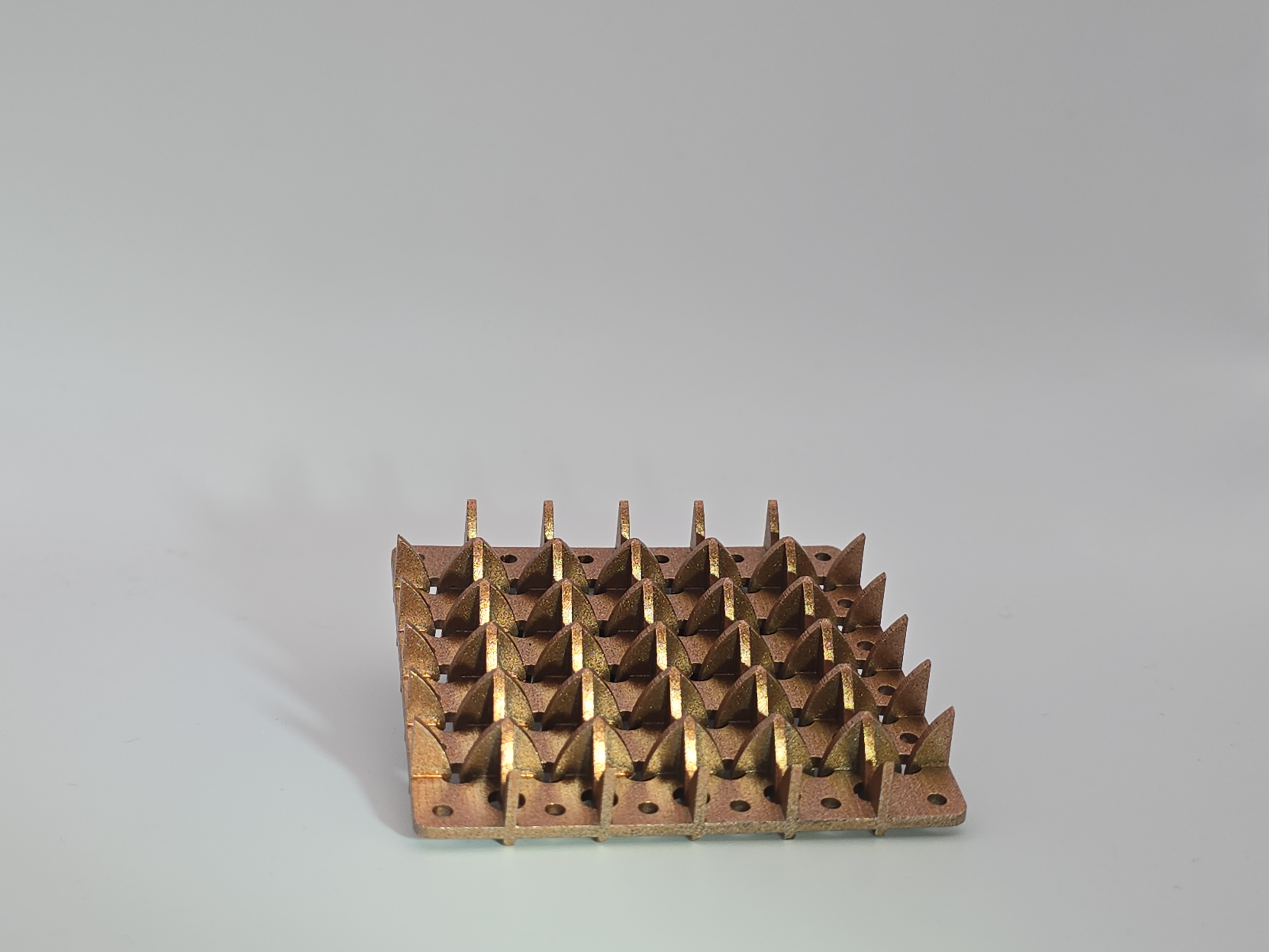 Vivaldi-like antenna array