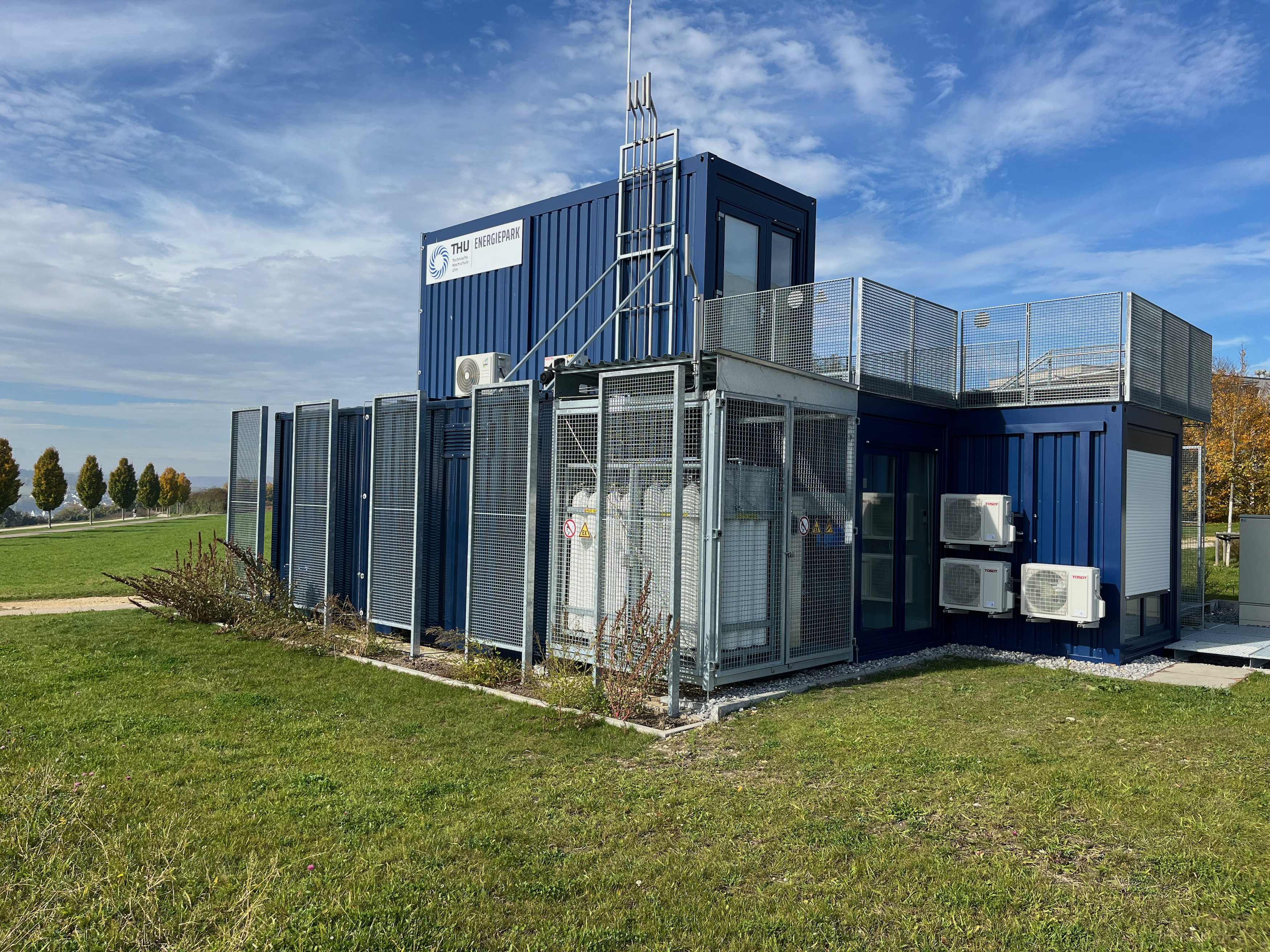 Energiepark TH Ulm mit Wasserstoffcontainer von OHS