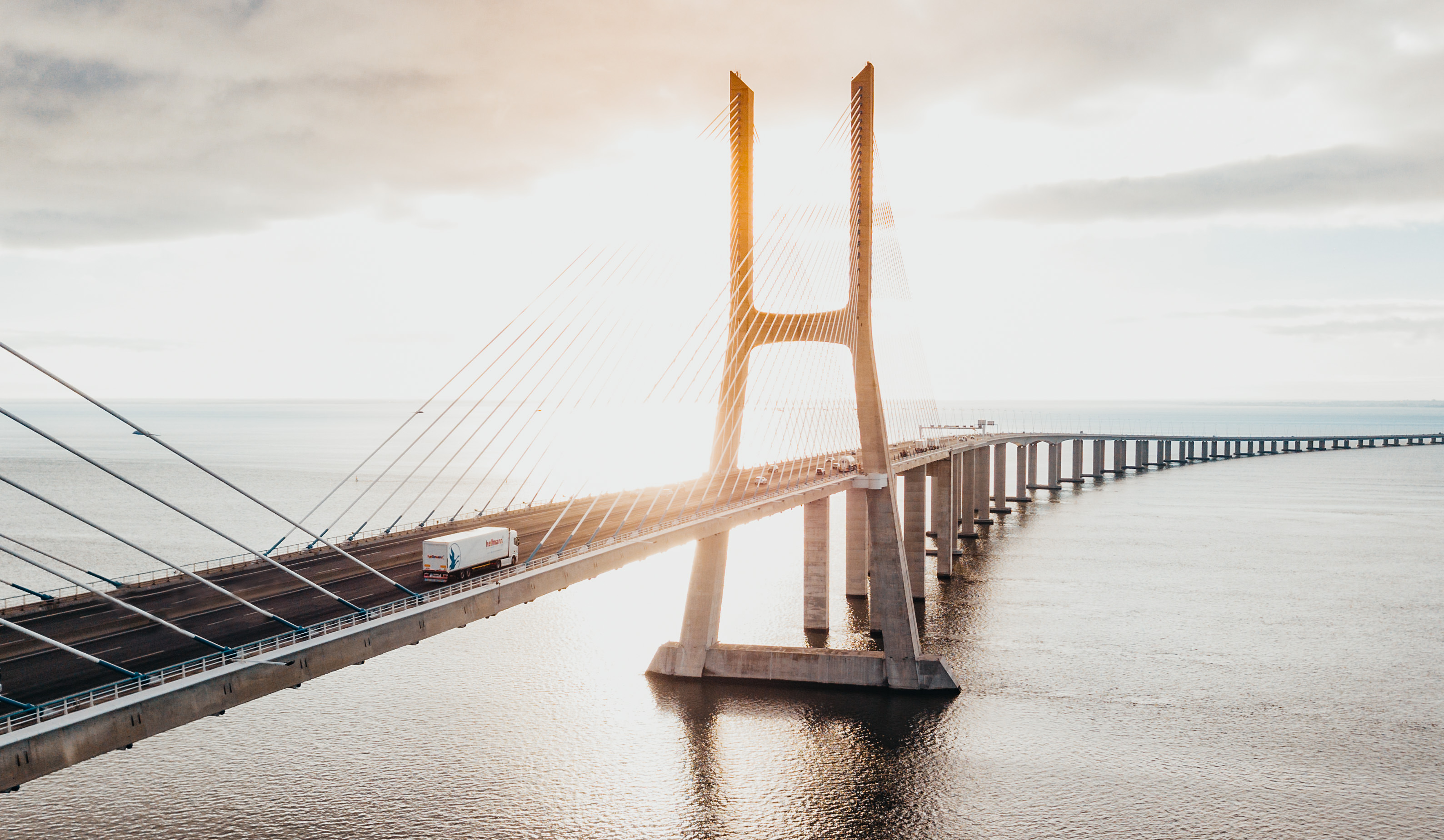 Image Roadfreight _03.jpg