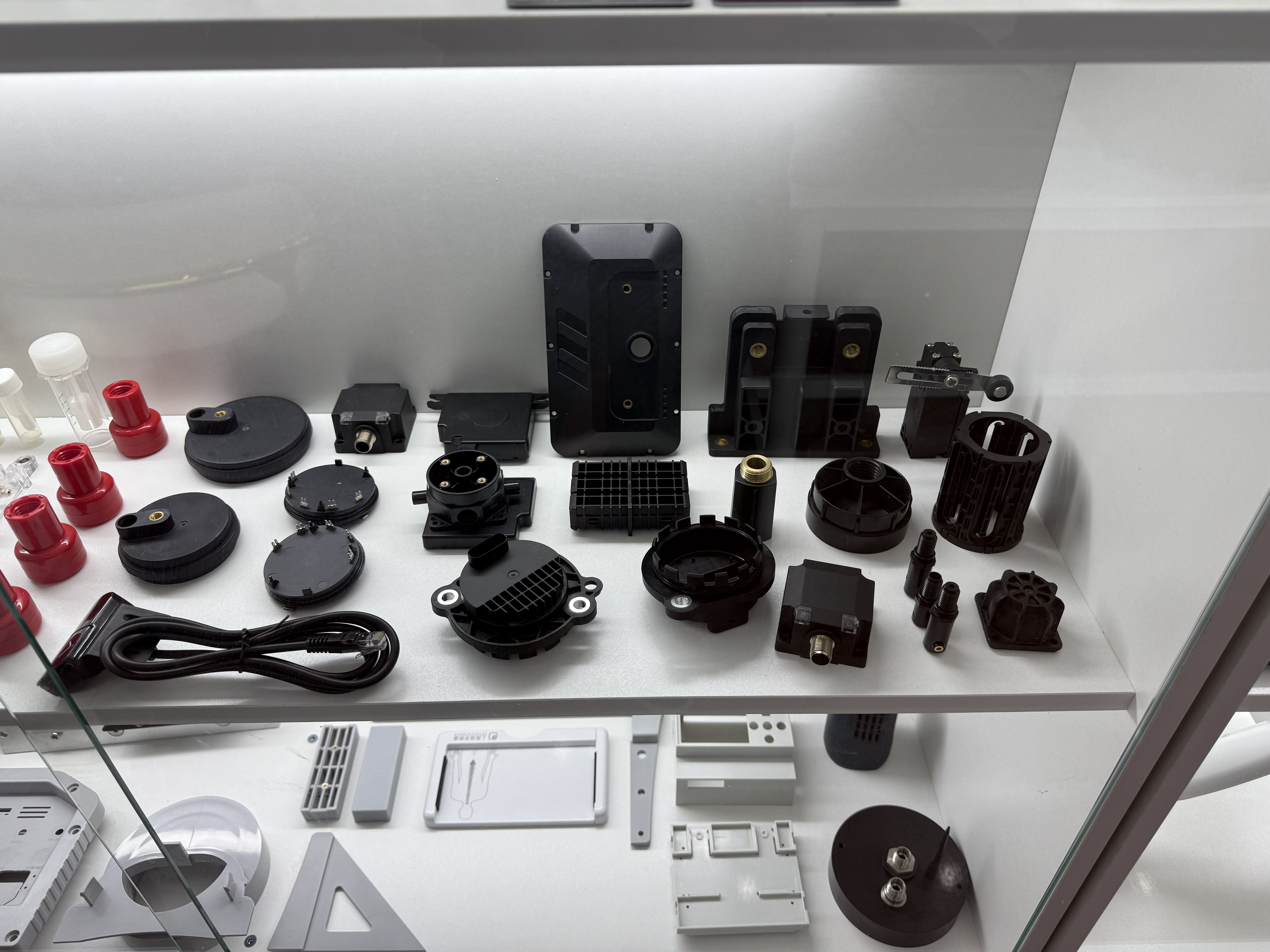 Plastic injection parts