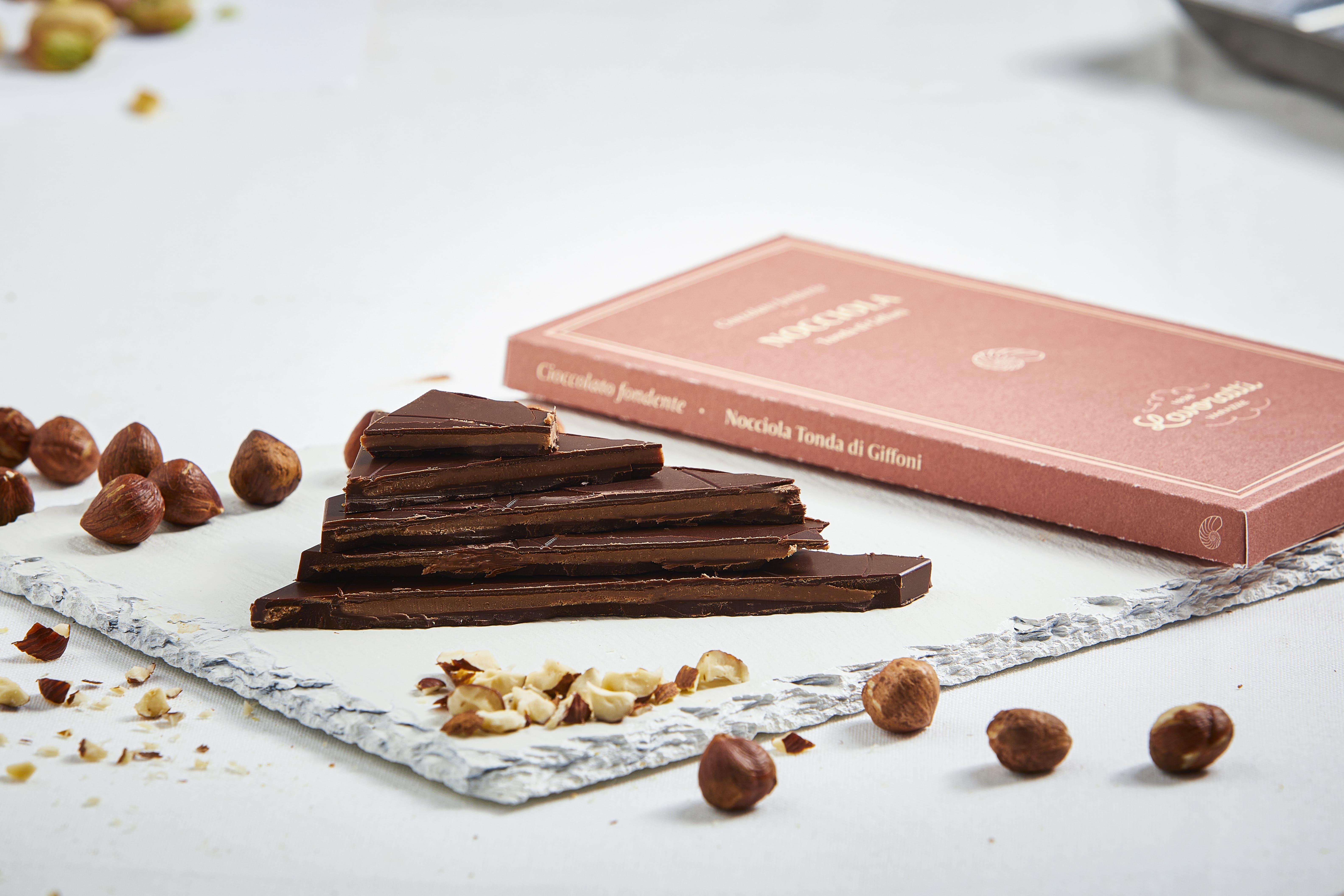 Dark Chocolate Giffoni Round Hazelnut