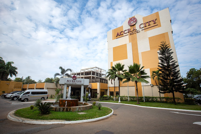 Accra City hotel located closed to the Kotoka International Airport.