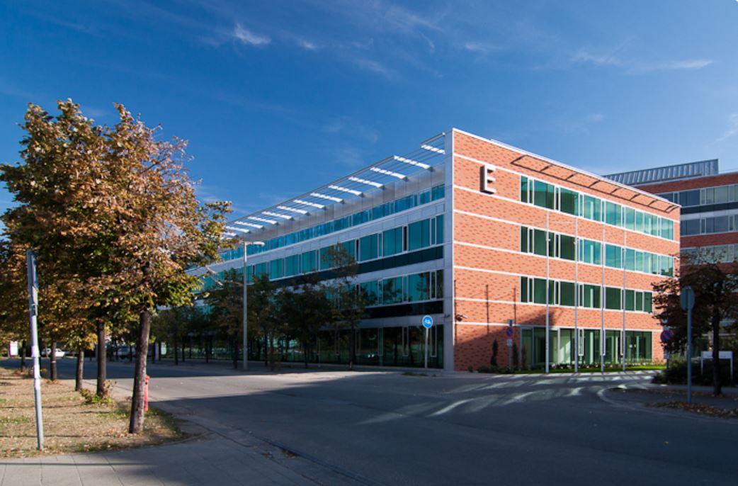 Session location EIT Community Office - 1117 Budapest, Infopark, Building E, 4th floor