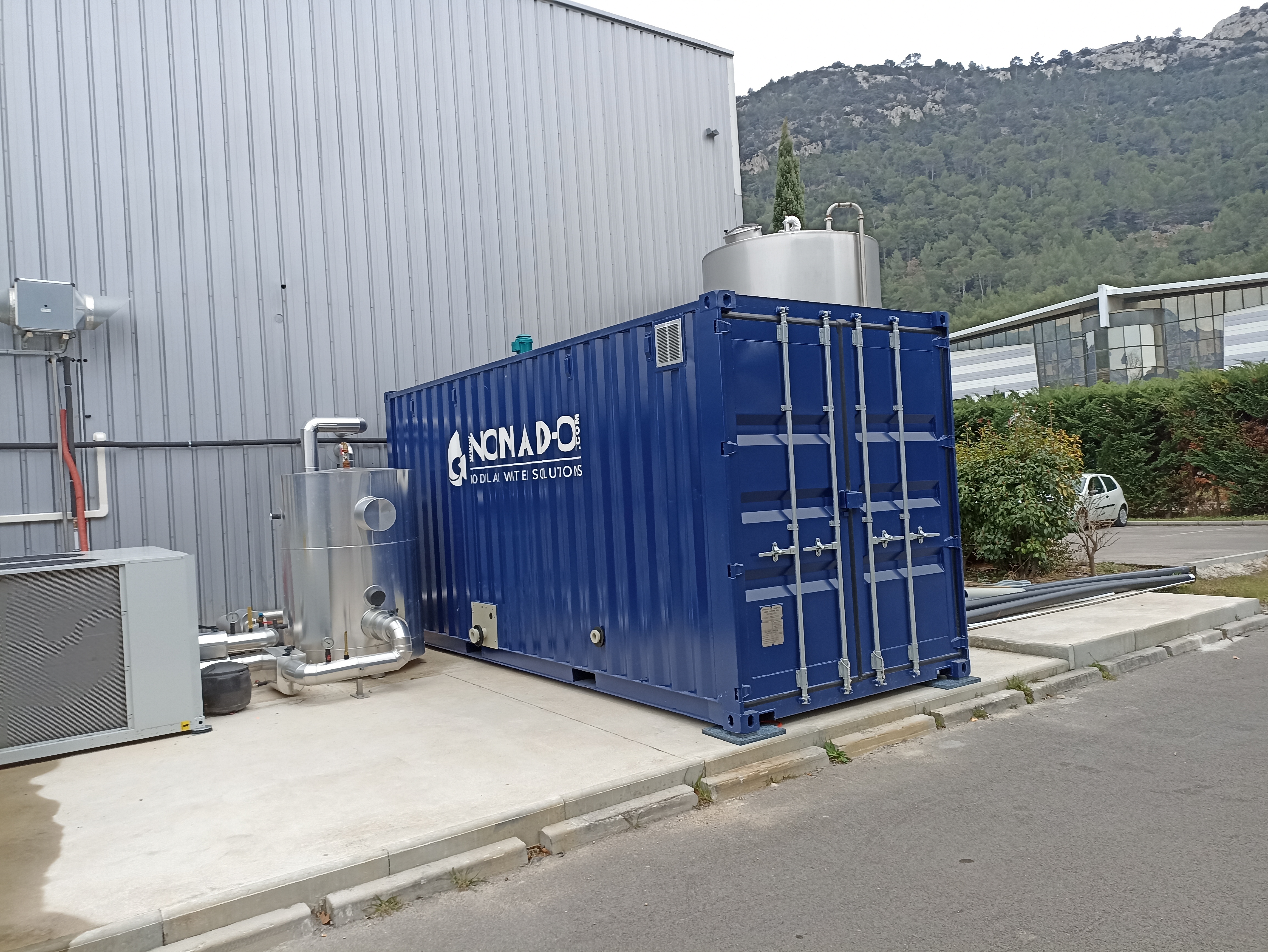 Container 1