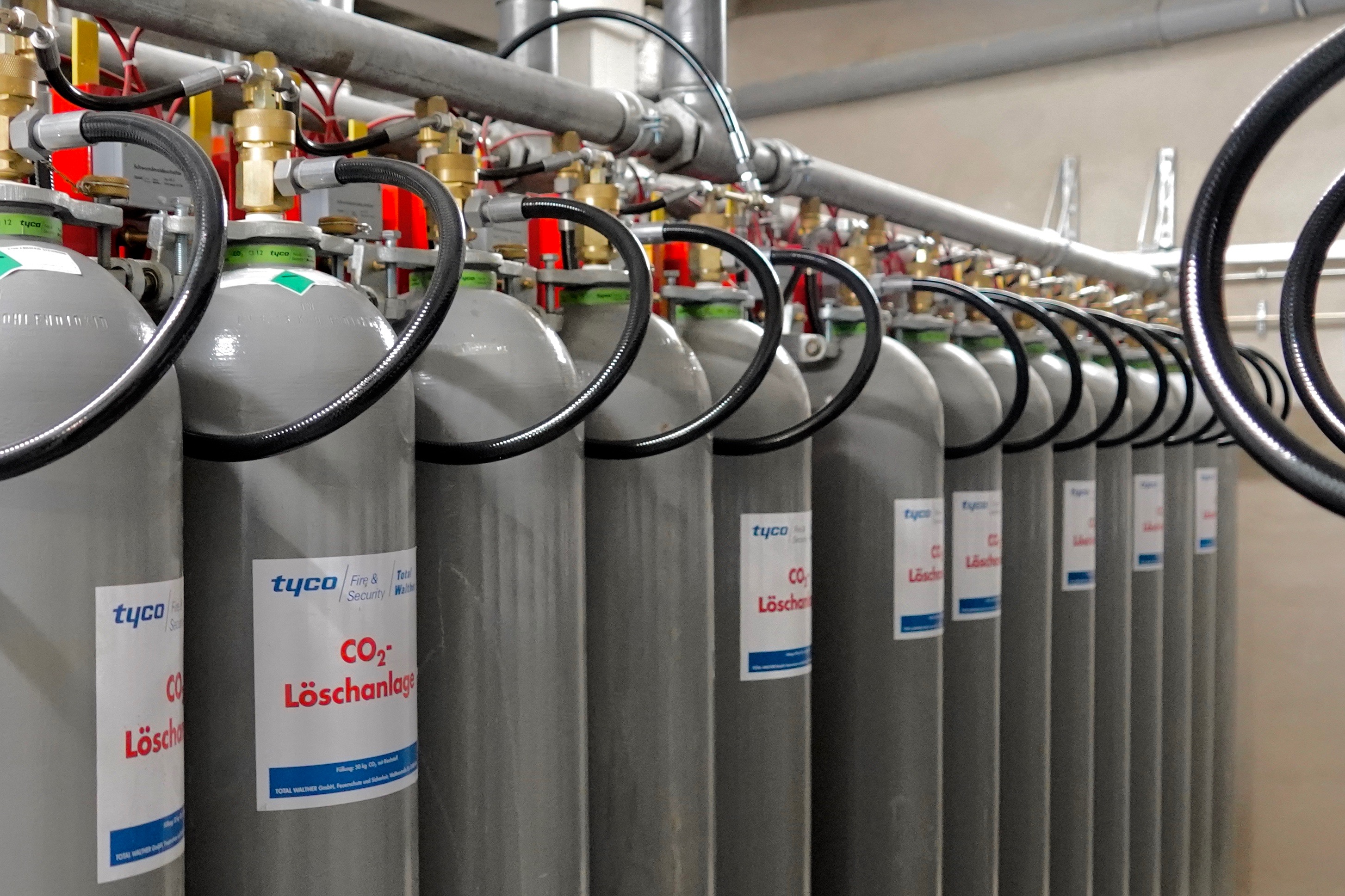 CO2 fire system
