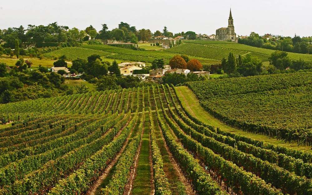 Lussac village