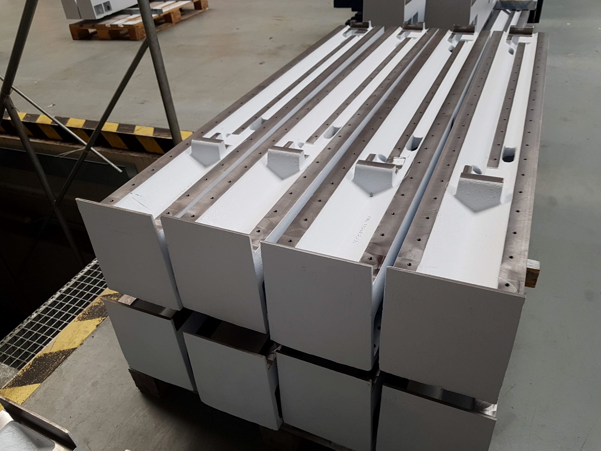 Length 1300mm, flatness 0,02mm/300mm