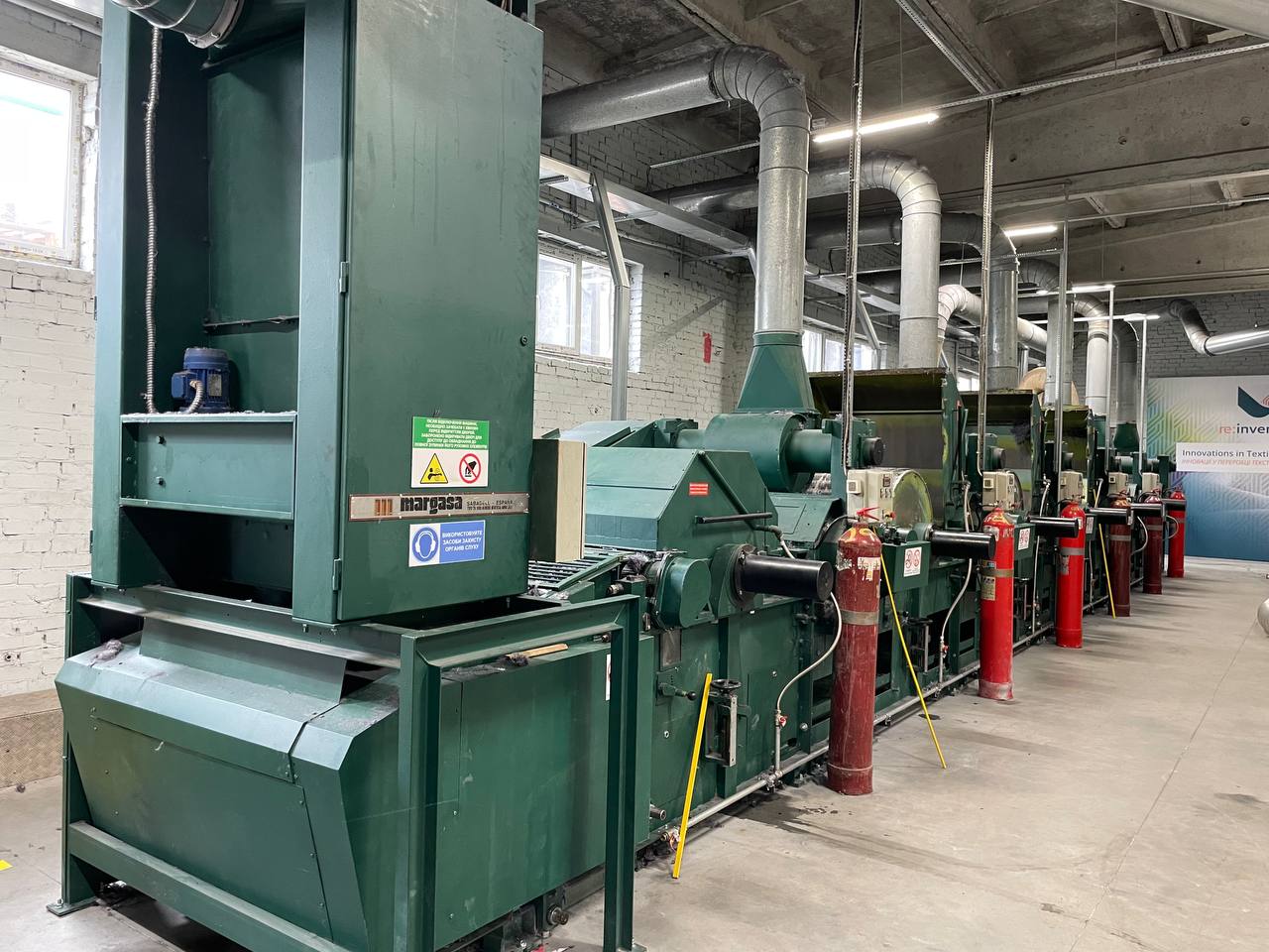Margassa tearing line