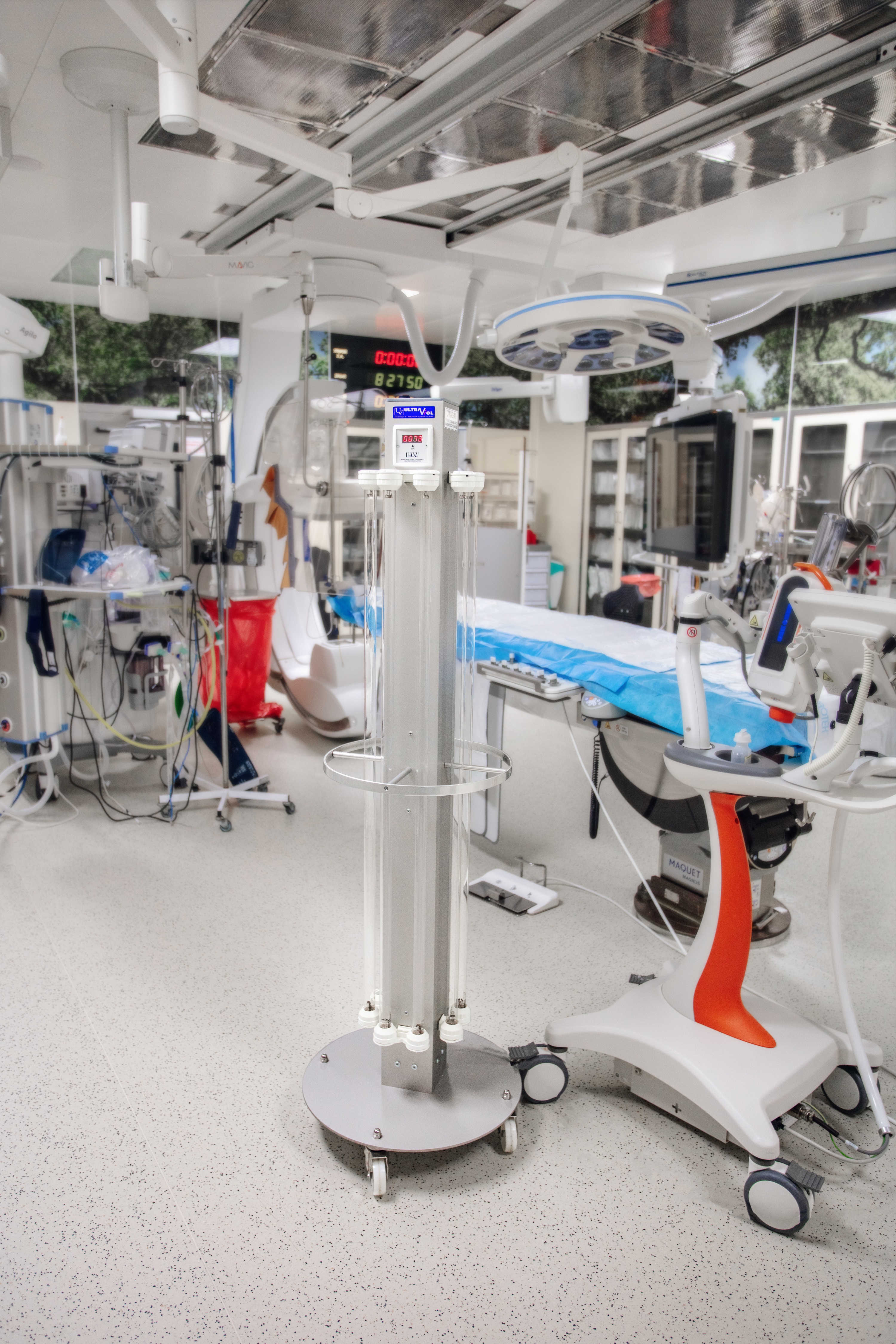 NBV 8x36 P BT – ideal for operating theaters