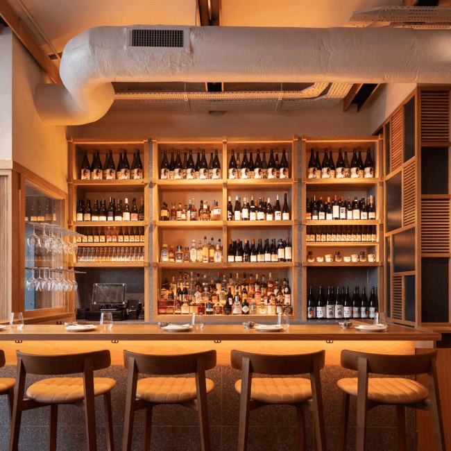 taka-materiality-sushi-bar