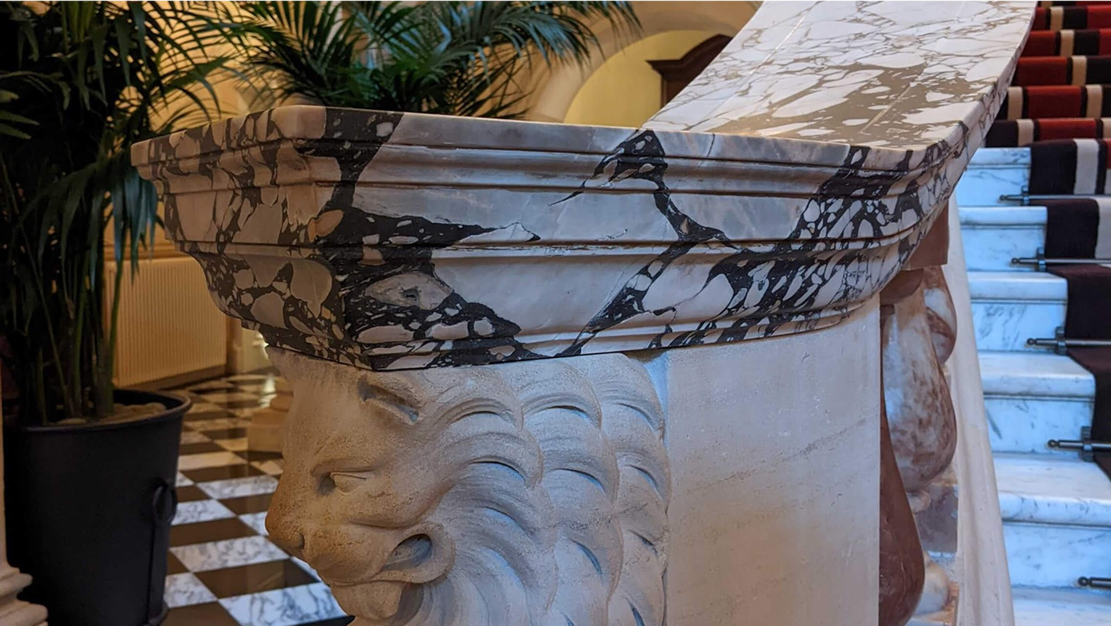 Under the Covers at Raffles London