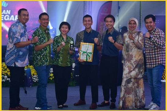 The Industri Sukan Negara Award by the Malaysian Ministry of Youth and Sports