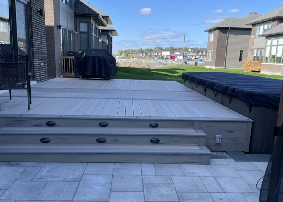 Top deck builders Ottawa