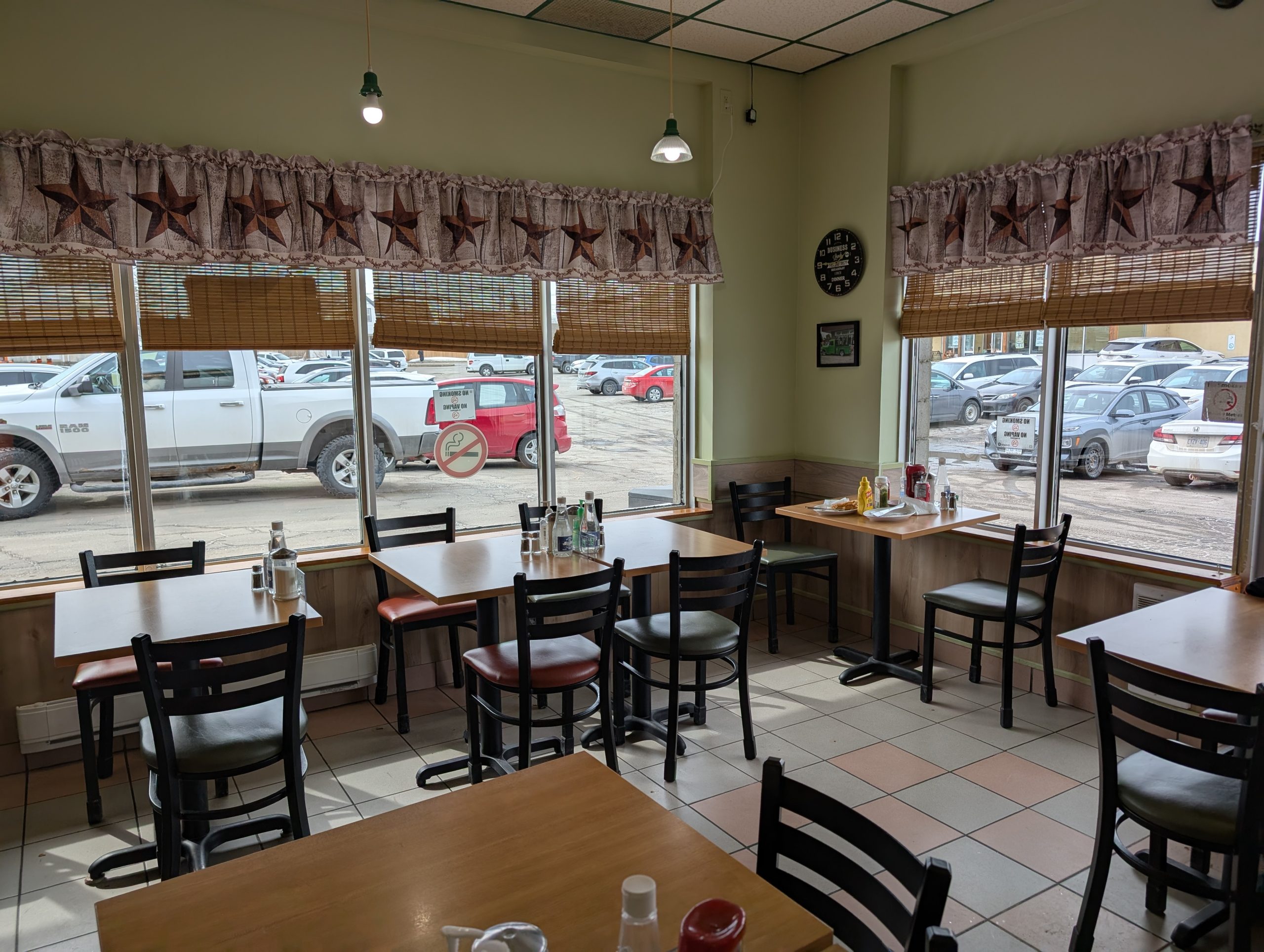 Fast Eddie's Diner logo