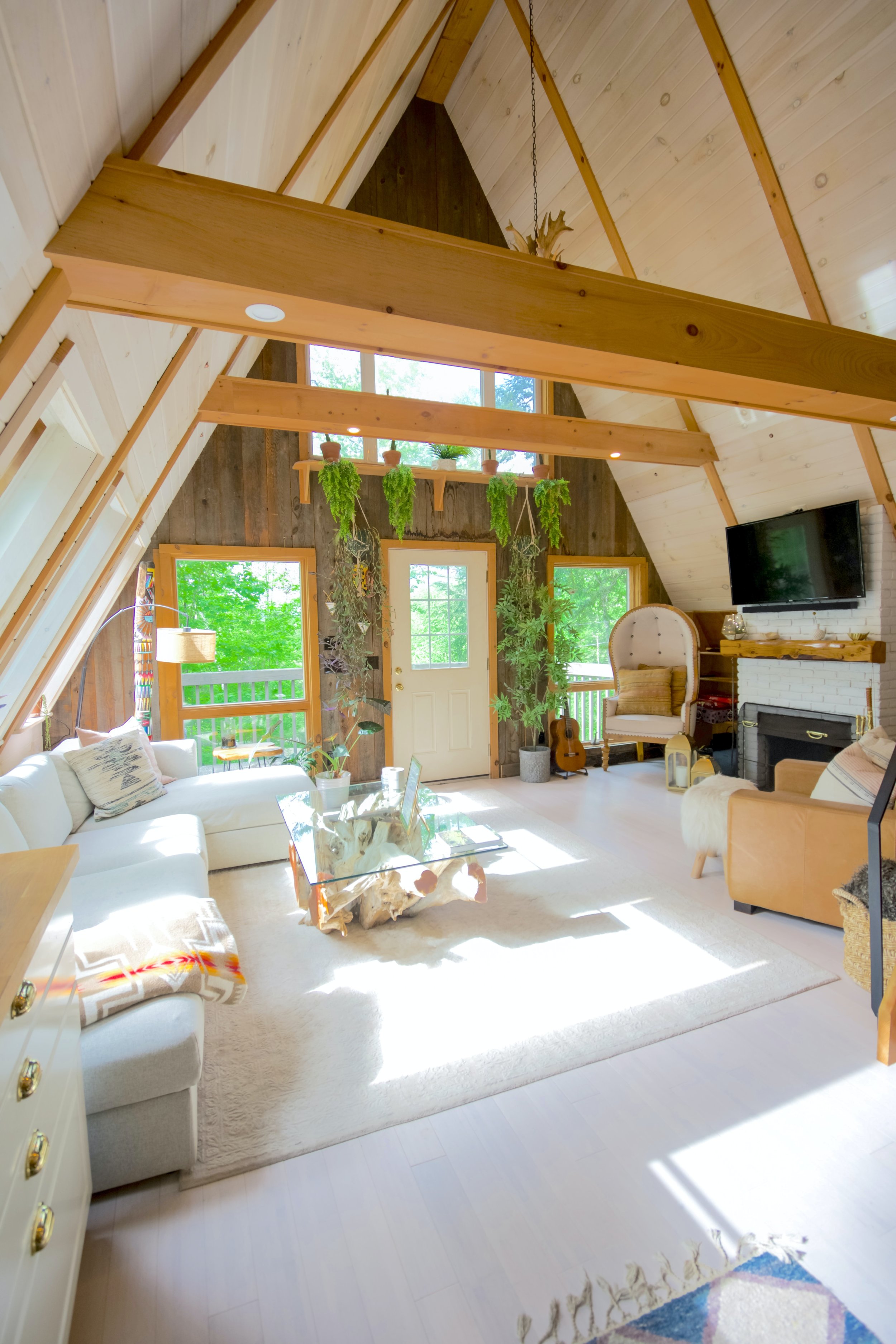 Chic vacation cottage rental interior