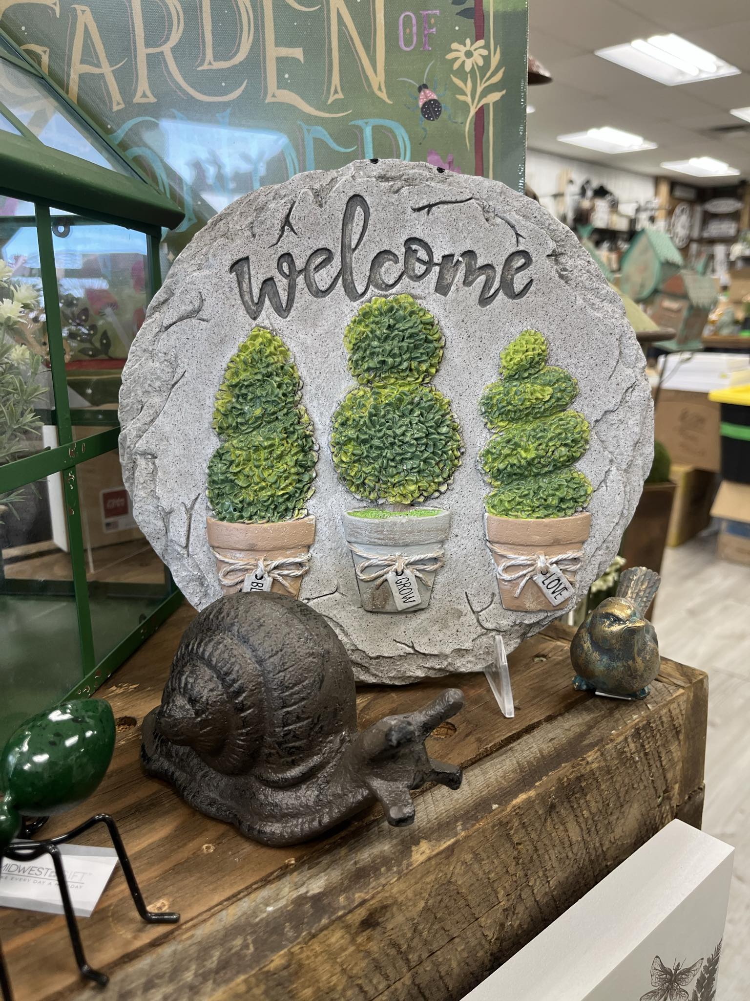 Country Treasures store in Kemptville