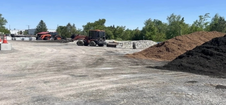 Garden Supplies, Top Soil, Gravel, Stone