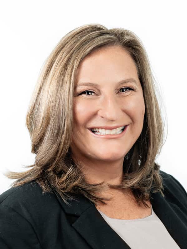 Best Realtors in Ottawa - HJ Real Estate Group - Sue Jackson