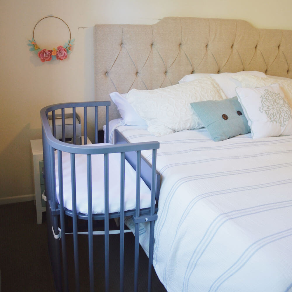 mini bedside crib