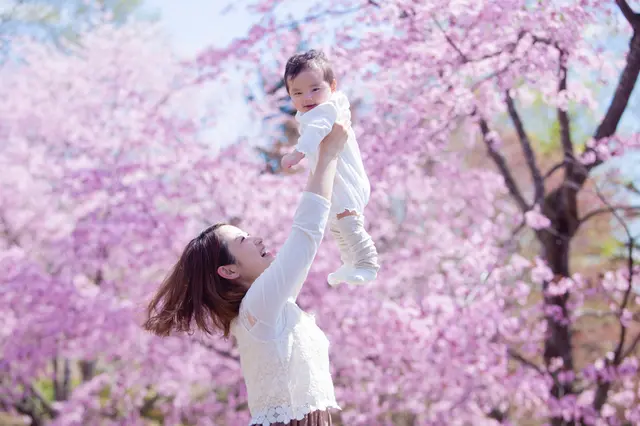 赤ちゃんとお花見