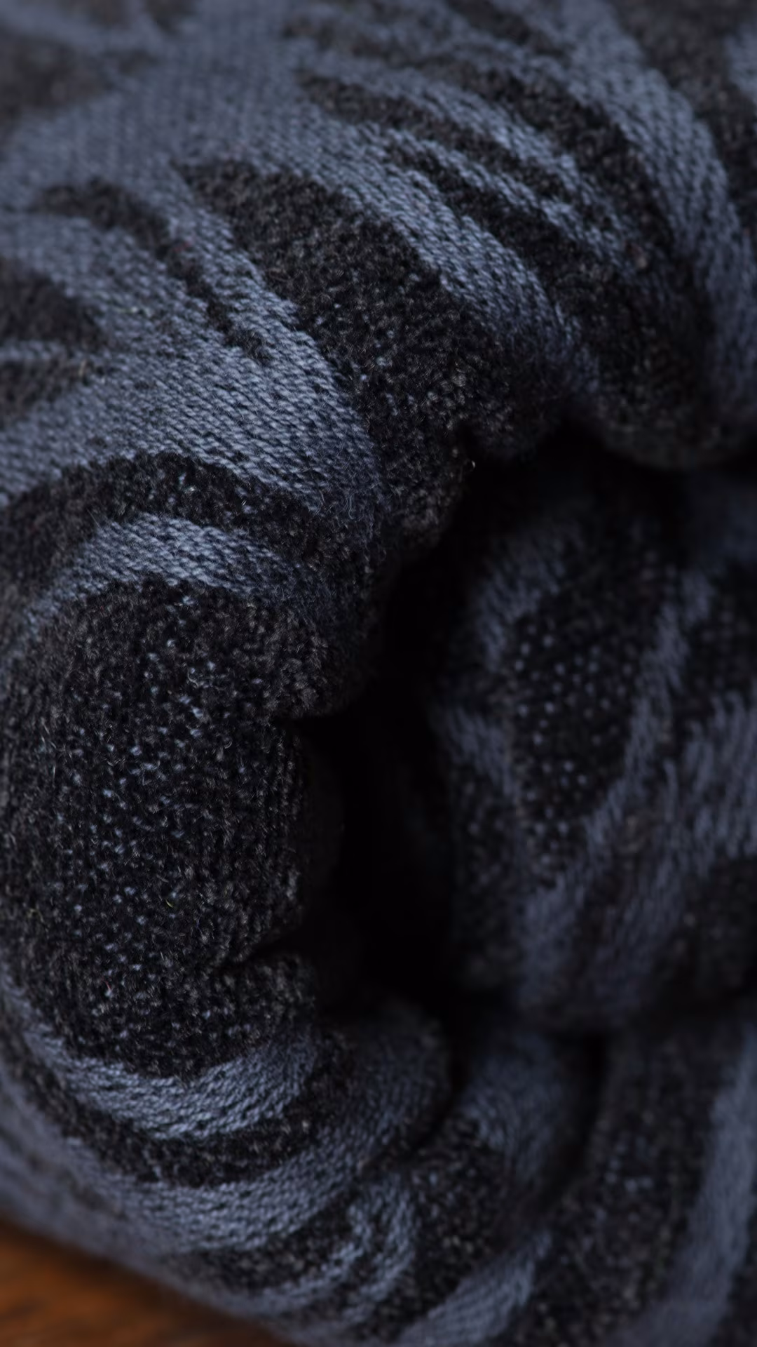 Artipoppe Argus Towel BlackBlack