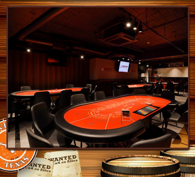 ポーカーBARなどの床に ポーカー - GINZA Extreme Bar「BACKDOOR」