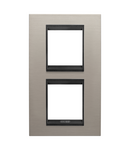 PLACA INTERNATIONALA LUX - IN METAL - 2+2 MODULE VERTICALE - ALUMINIU PERIAT LAVY - CADRU INTERIOR NEGRU MAT - CHORUSMART Gewiss