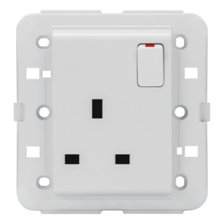 Switched socket-outlet - standard englez - 2p+e 13 a - white - cproiector horus