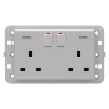 Twin switched socket-outlet - standard englez - 2p+e 13 a - backlit - titanium - cproiector horus