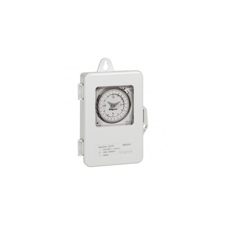 Analogue time switch - daily programme - 20 A 250 V~