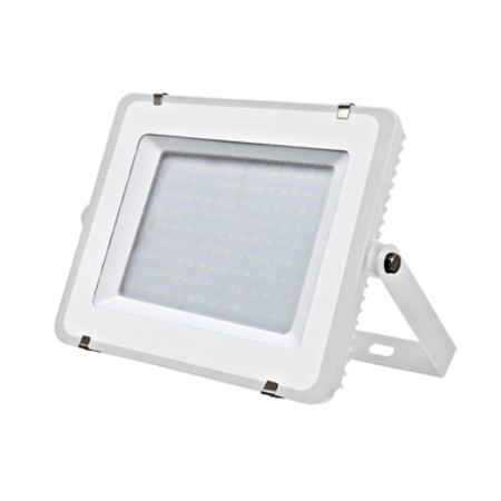 LED Floodlight 150W 12000lm 3000K 220-240V IP65 100° white