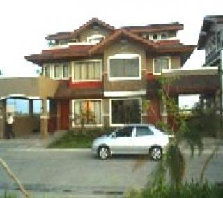 FOR SALE: House Rizal > Taguig