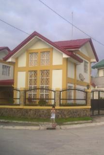 FOR SALE: House Cavite 1