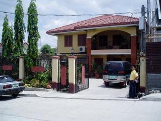 FOR SALE: House Manila Metropolitan Area