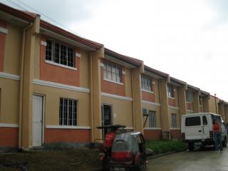 RENT TO OWN: Apartment / Condo / Townhouse Rizal 4