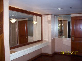 FOR SALE: Apartment / Condo / Townhouse Manila Metropolitan Area > Pasig