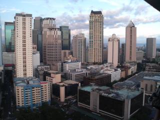 FOR RENT / LEASE: Apartment / Condo / Townhouse Manila Metropolitan Area > Makati