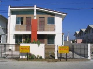 house and lot duplex type, las pinas...previo - duplex