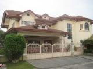 FOR SALE: House Pampanga > Angeles City