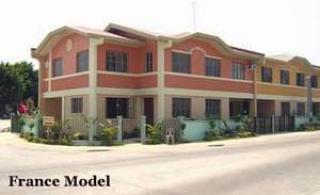 france model ; 2 storey townhouse with 3 bedrooms , 2 toilet and bath