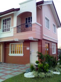 FOR SALE: Apartment / Condo / Townhouse Cavite > Imus